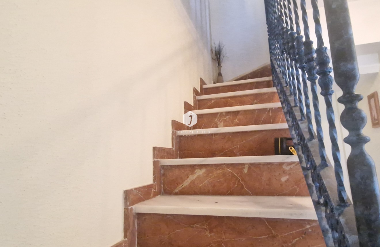 Tweedehands - Chalet -
Orihuela Costa - Costa Blanca