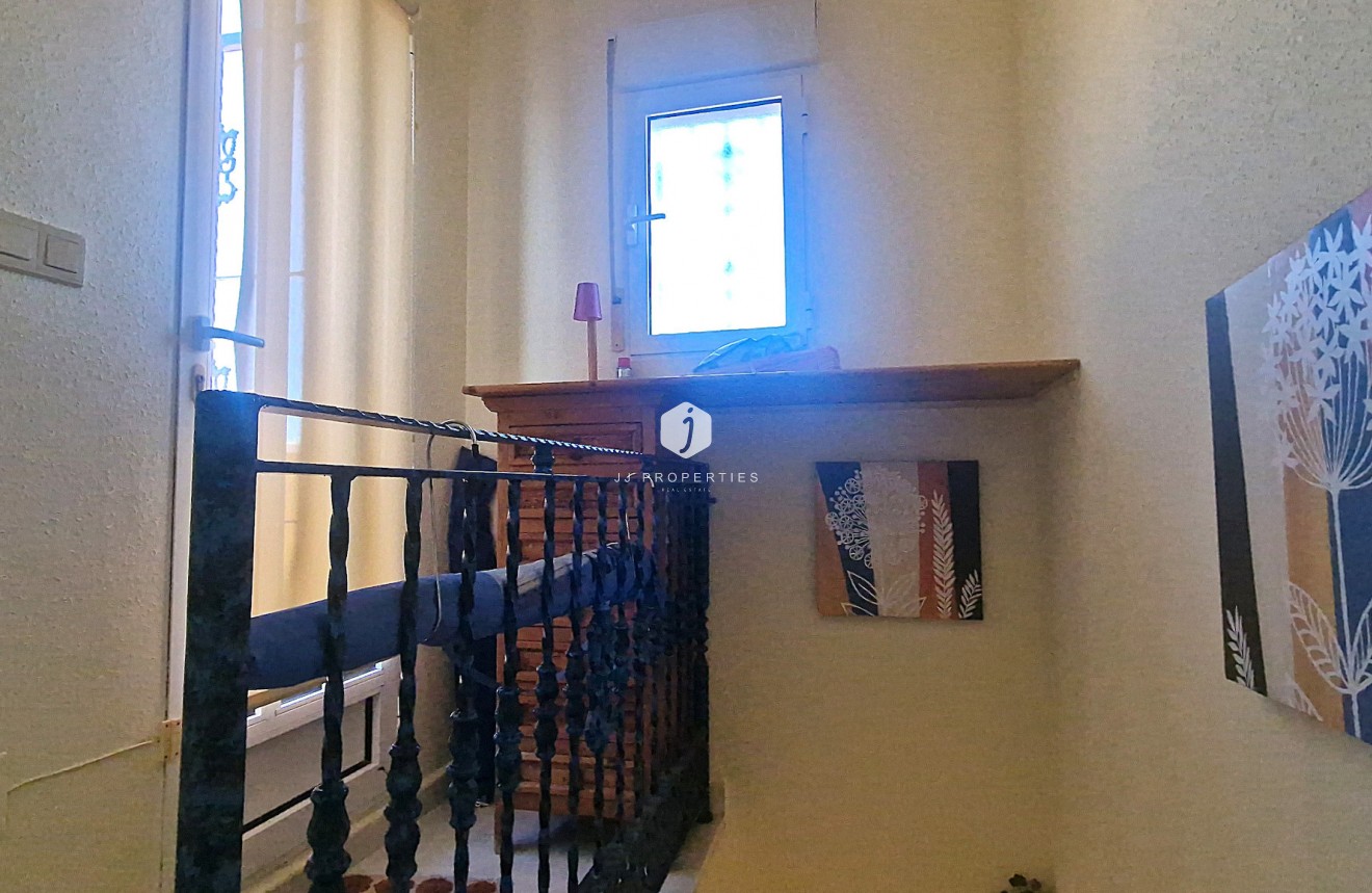 Tweedehands - Chalet -
Orihuela Costa - Costa Blanca