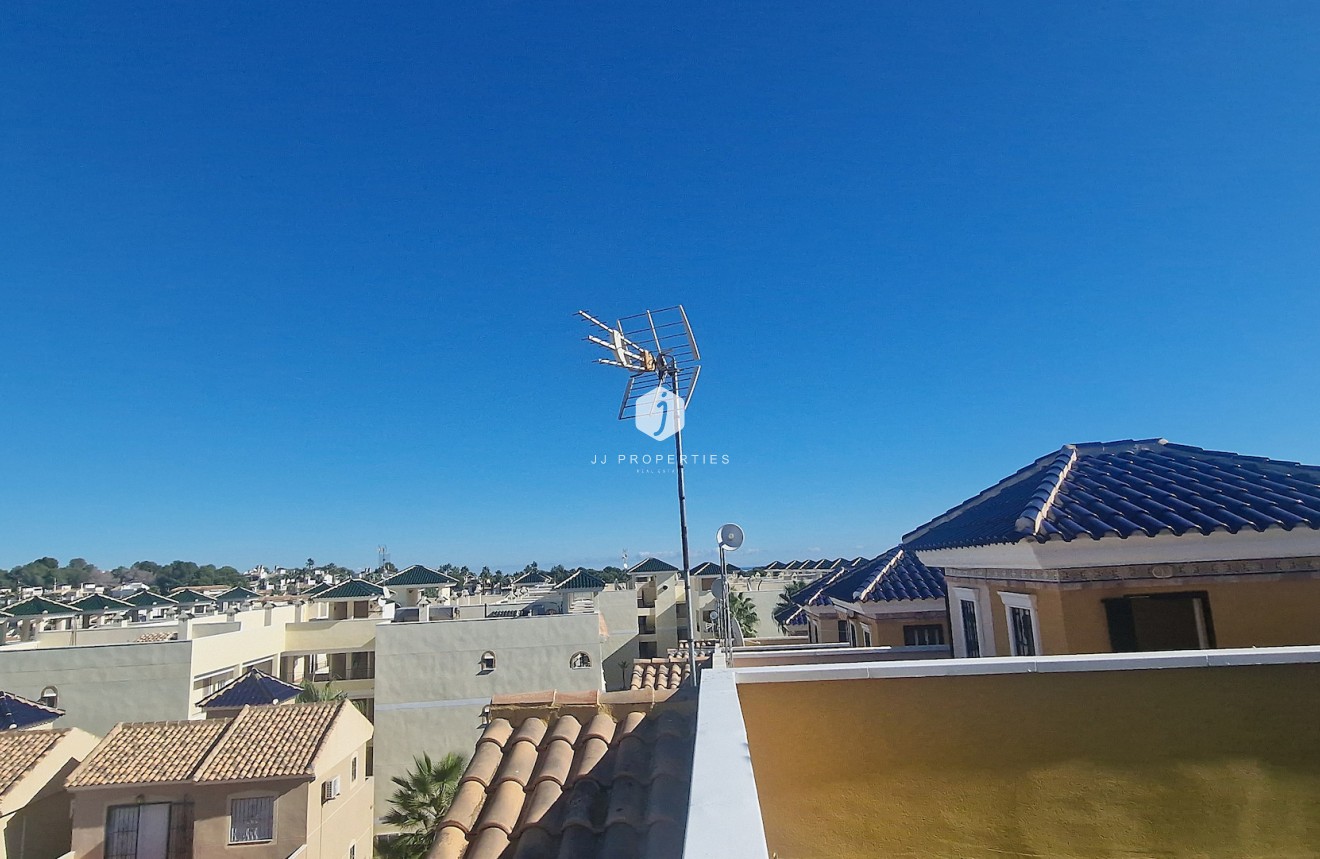 Tweedehands - Chalet -
Orihuela Costa - Costa Blanca