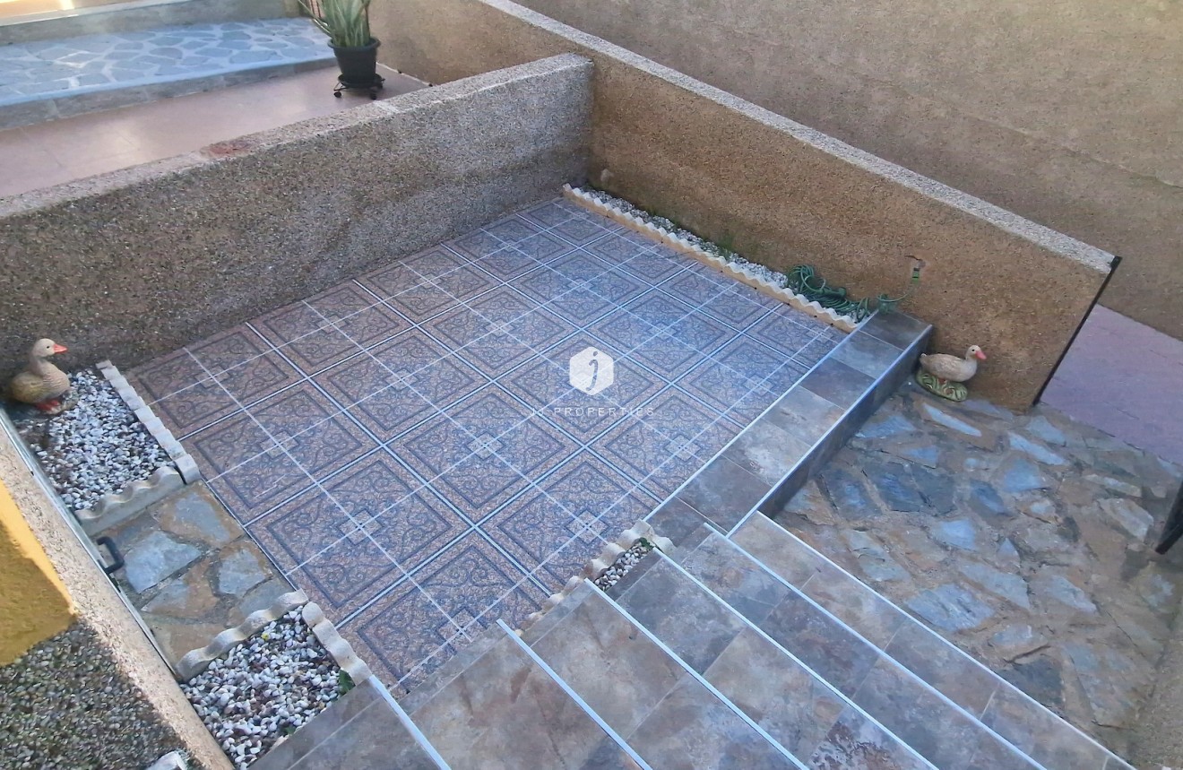 Tweedehands - Chalet -
Orihuela Costa - Costa Blanca