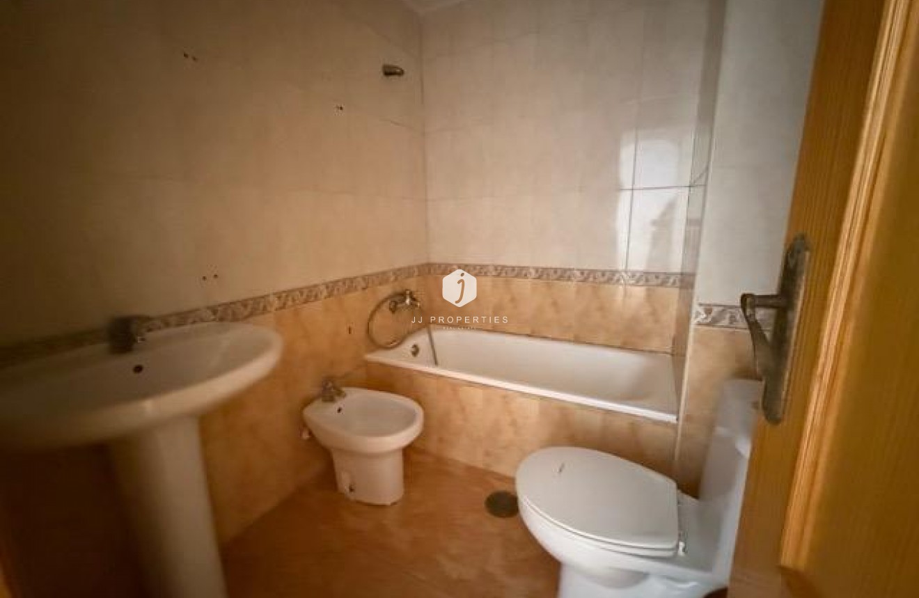 Tweedehands - Appartement / flat -
Torrevieja - Playa del Cura