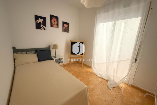 Tweedehands - Appartement / flat -
Torrevieja - Playa del Cura