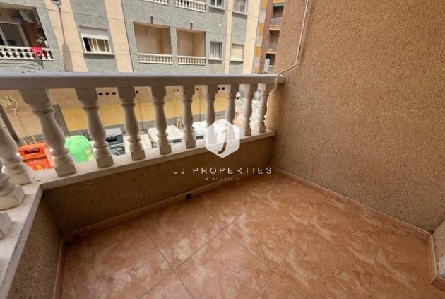 Tweedehands - Appartement / flat -
Torrevieja - Playa del Cura