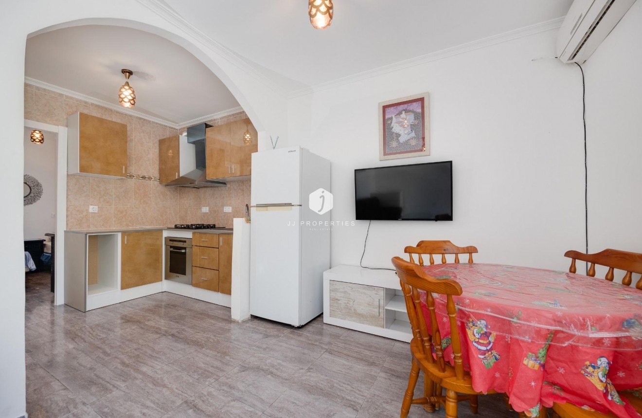 Tweedehands - Chalet -
Torrevieja - La Siesta - El Salado - Torreta