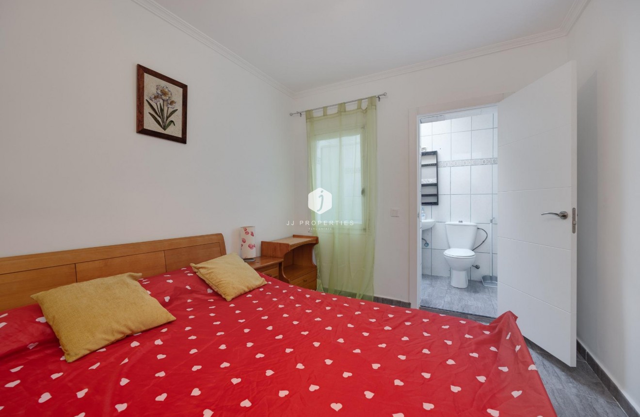 Tweedehands - Chalet -
Torrevieja - La Siesta - El Salado - Torreta