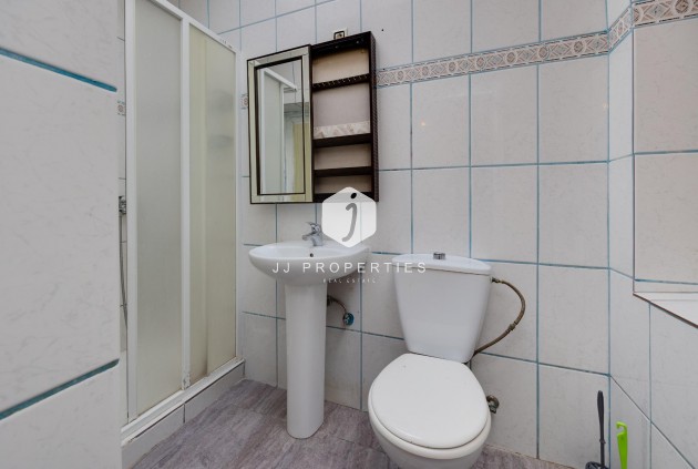 Tweedehands - Chalet -
Torrevieja - La Siesta - El Salado - Torreta