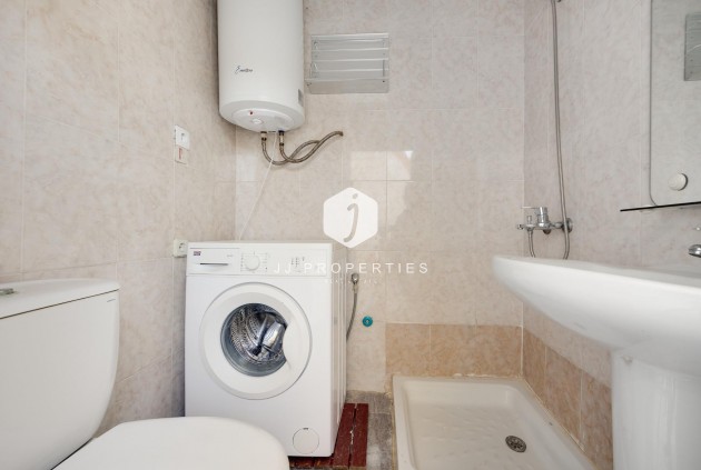 Tweedehands - Chalet -
Torrevieja - La Siesta - El Salado - Torreta