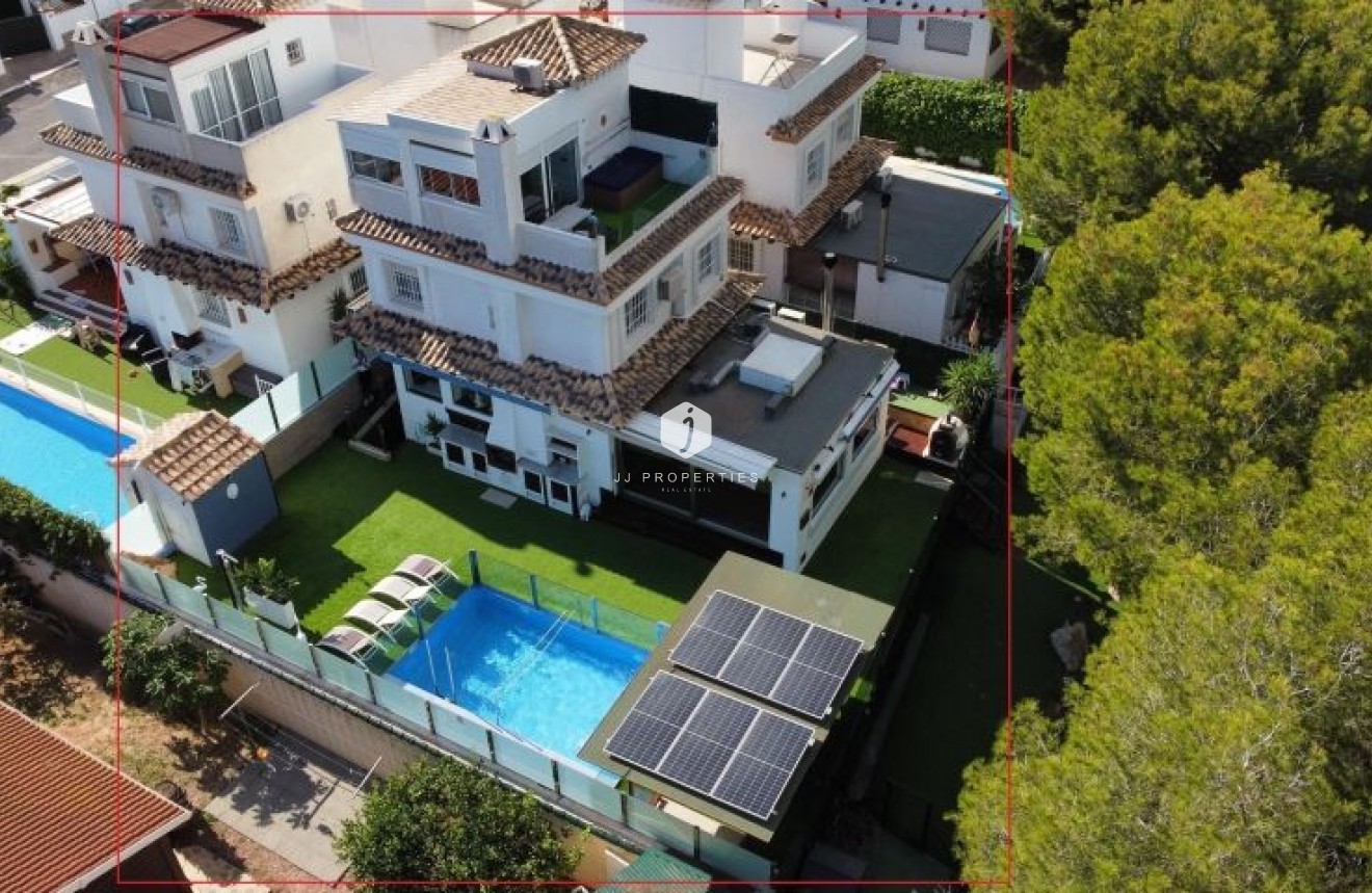 Z drugiej ręki - Villa -
Orihuela Costa - Costa Blanca