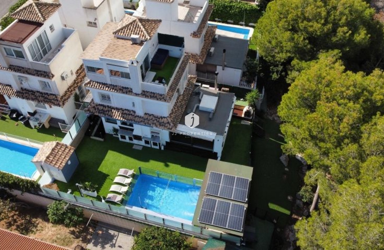 Z drugiej ręki - Villa -
Orihuela Costa - Costa Blanca