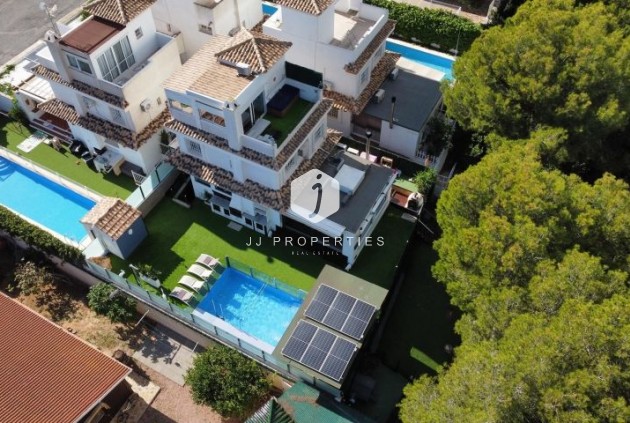 Z drugiej ręki - Villa -
Orihuela Costa - Costa Blanca