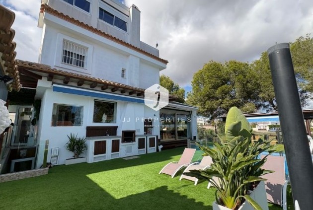 Z drugiej ręki - Villa -
Orihuela Costa - Costa Blanca