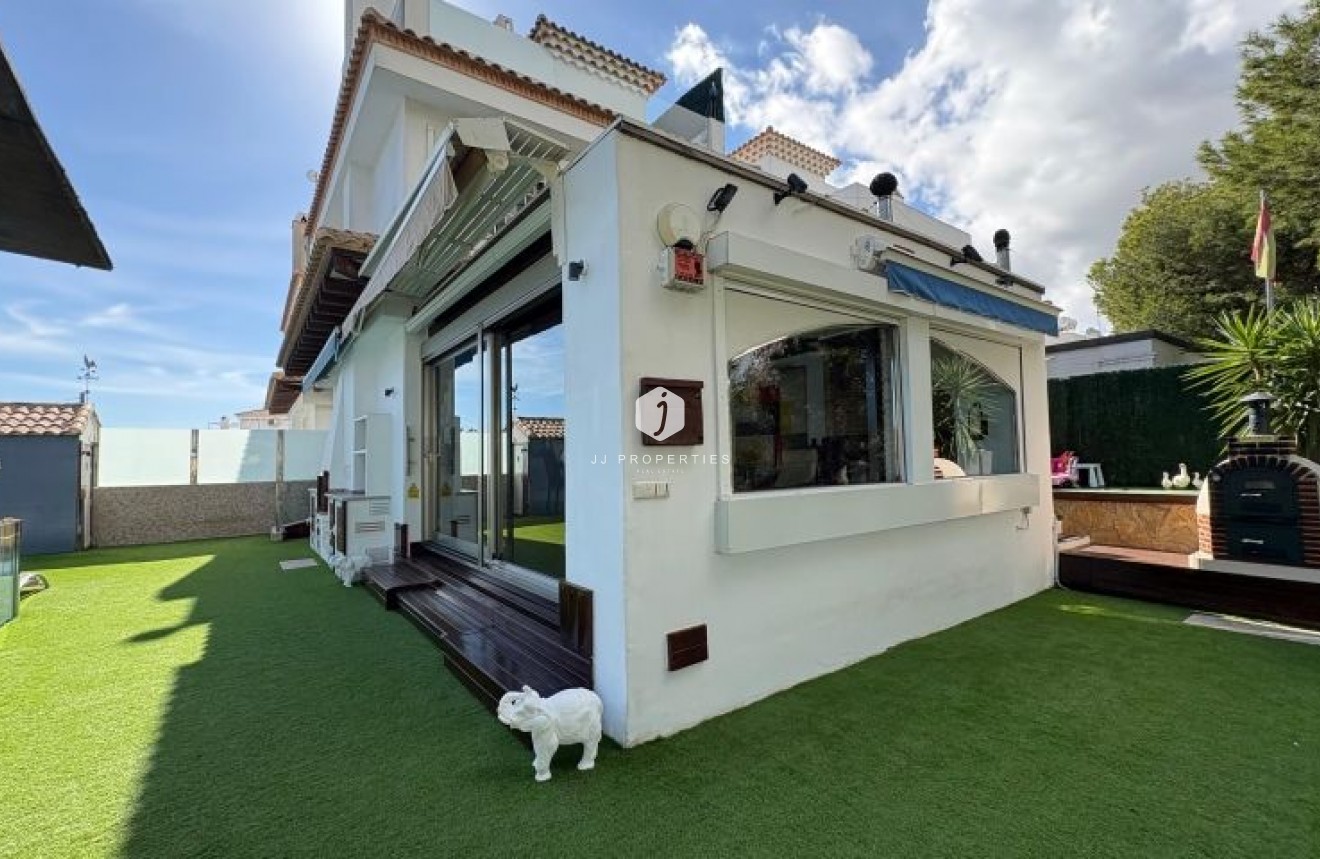 Z drugiej ręki - Villa -
Orihuela Costa - Costa Blanca