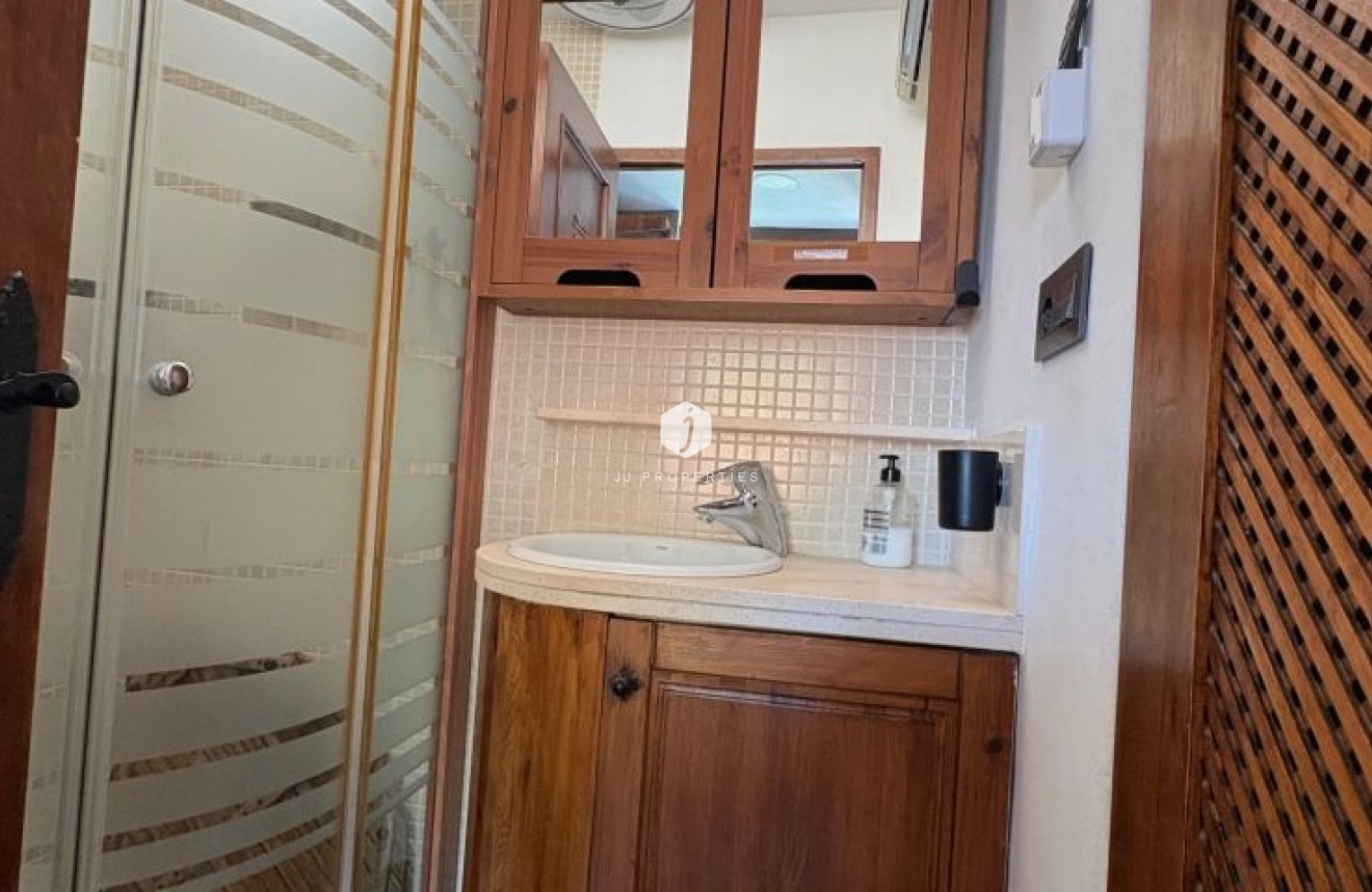 Z drugiej ręki - Villa -
Orihuela Costa - Costa Blanca