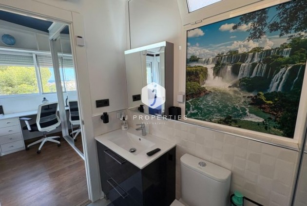 Z drugiej ręki - Villa -
Orihuela Costa - Costa Blanca