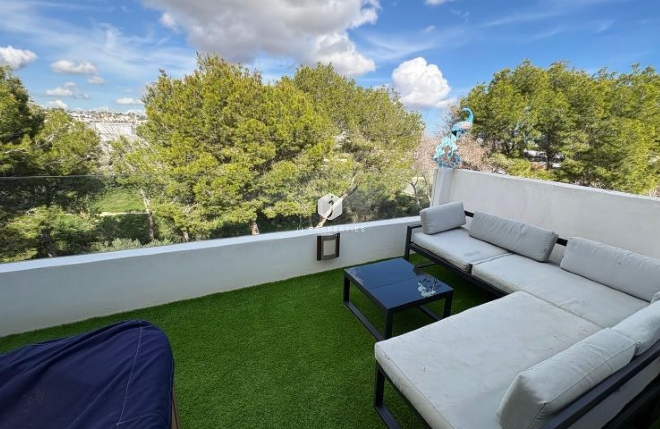 Z drugiej ręki - Villa -
Orihuela Costa - Costa Blanca