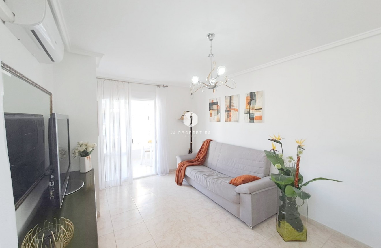 D'occasion - Appartement -
Torrevieja - Costa Blanca