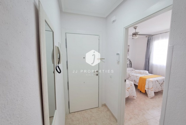 D'occasion - Appartement -
Torrevieja - Costa Blanca