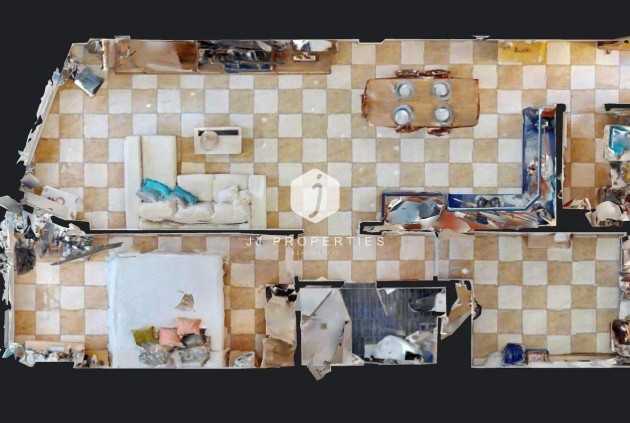 Z drugiej ręki - Mieszkanie w bloku -
Torrevieja - Puerto Deportivo