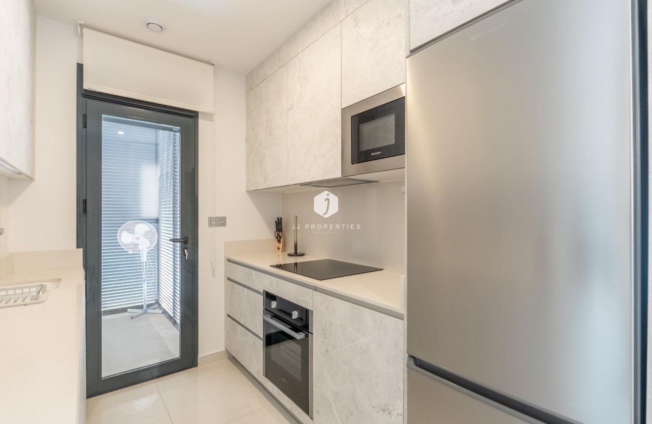 D'occasion - Appartement -
Torrevieja - Estacion de autobuses