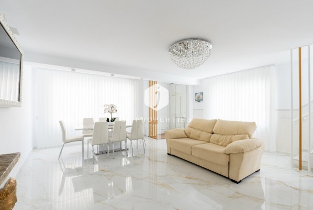 Aus zweiter Hand - Chalet -
Torrevieja - Punta prima