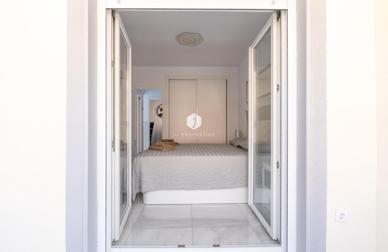 Aus zweiter Hand - Chalet -
Torrevieja - Punta prima