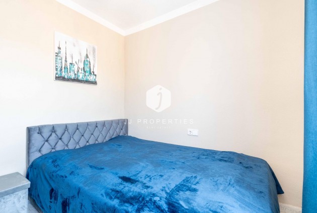 Resale - Villa -
Orihuela Costa - Punta Prima