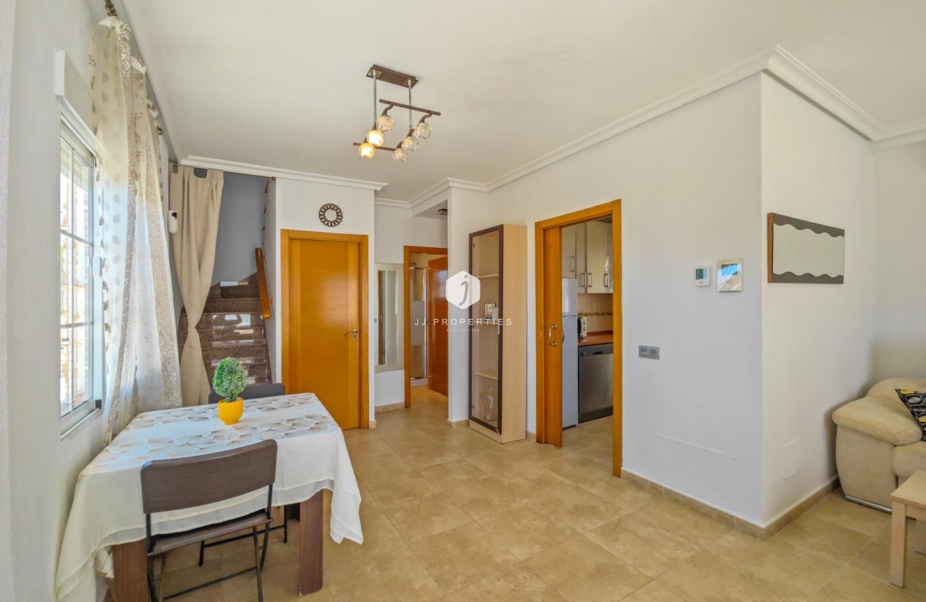 Resale - Villa -
Torrevieja - La Mata