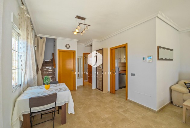 Resale - Villa -
Torrevieja - La Mata