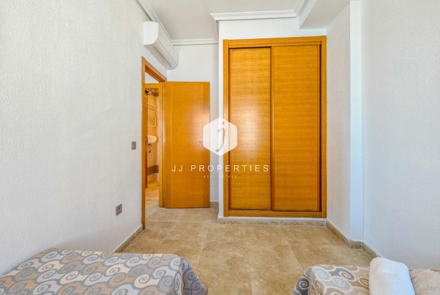 Resale - Villa -
Torrevieja - La Mata