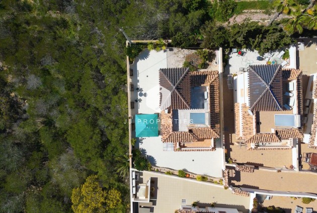 Resale - Villa -
Torrevieja - La Mata