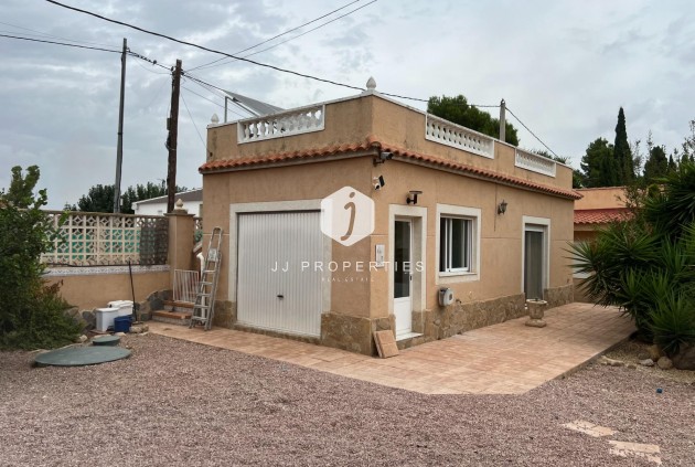 D'occasion - Villa -
Dolores - Cmno. Escorredor