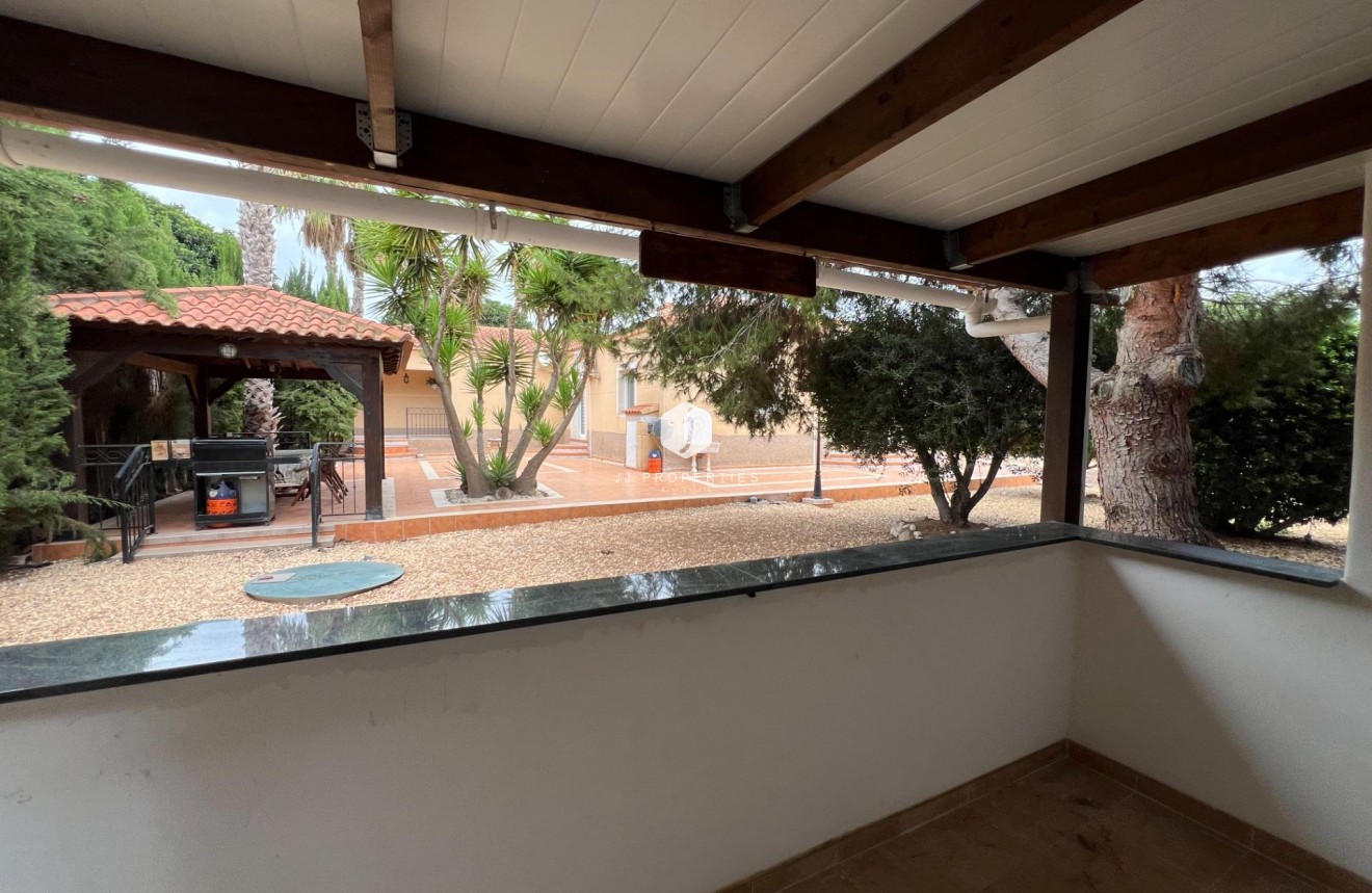 D'occasion - Villa -
Dolores - Cmno. Escorredor