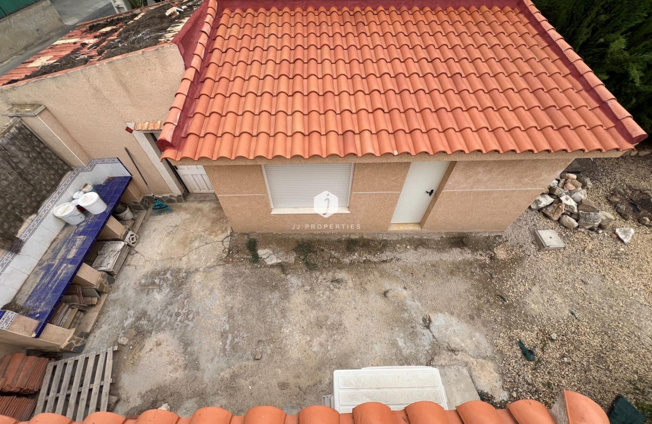 D'occasion - Villa -
Dolores - Cmno. Escorredor