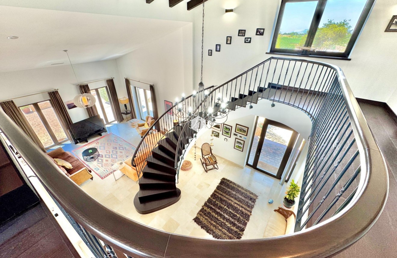 Resale - Villa -
Dolores - Comunidad Valenciana