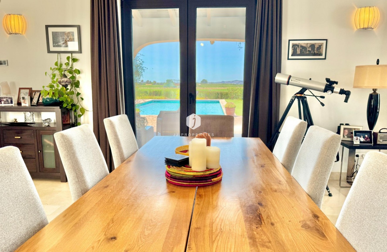 Resale - Villa -
Dolores - Comunidad Valenciana