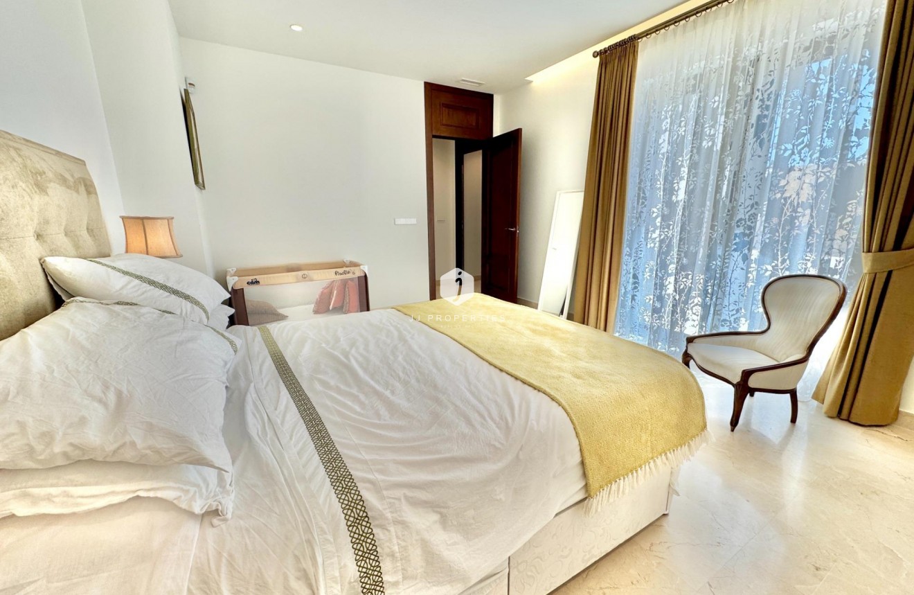 Resale - Villa -
Dolores - Comunidad Valenciana