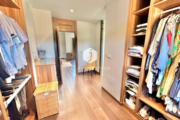 Resale - Villa -
Dolores - Comunidad Valenciana