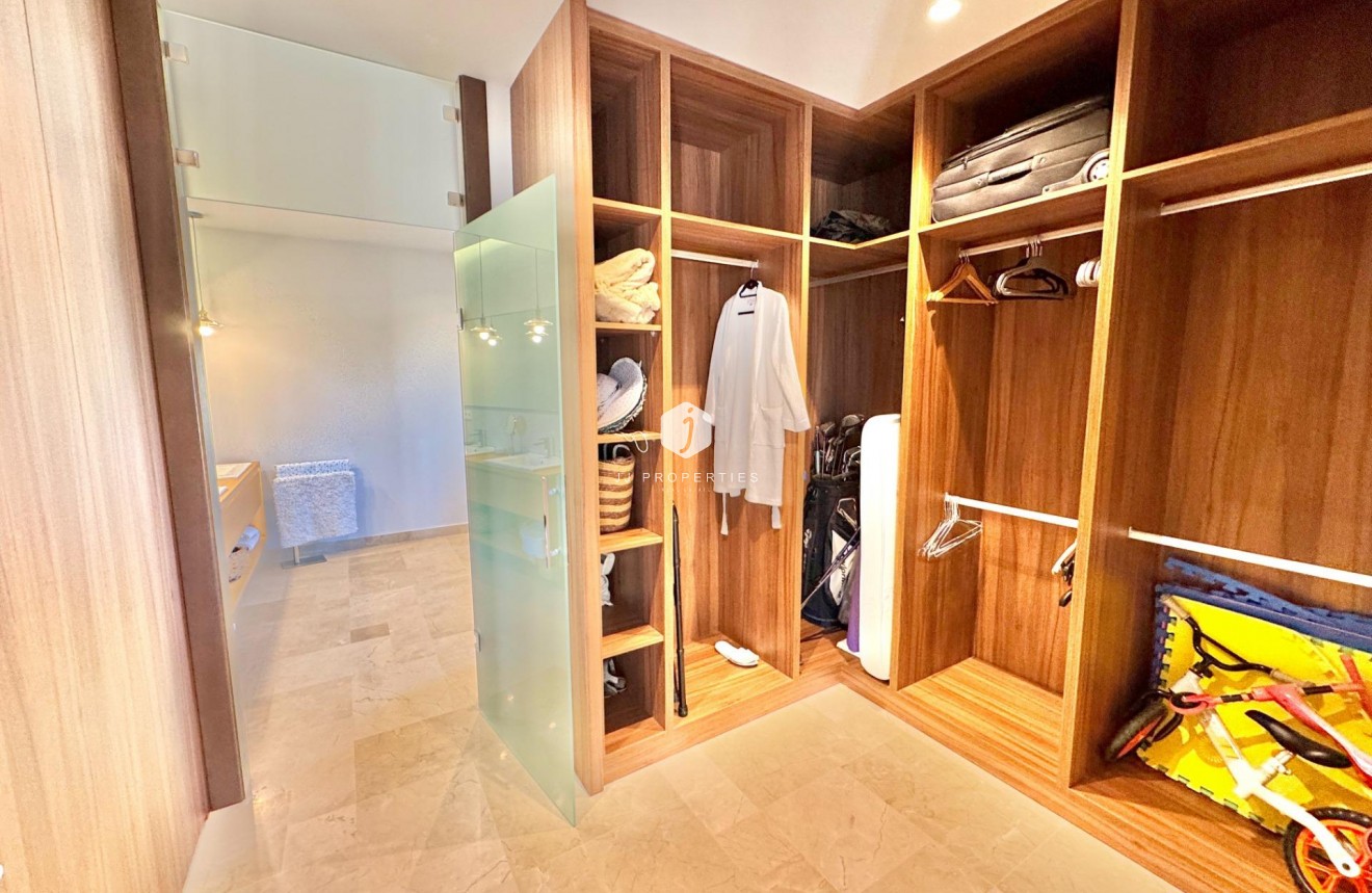 Resale - Villa -
Dolores - Comunidad Valenciana