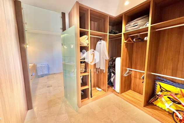 Resale - Villa -
Dolores - Comunidad Valenciana