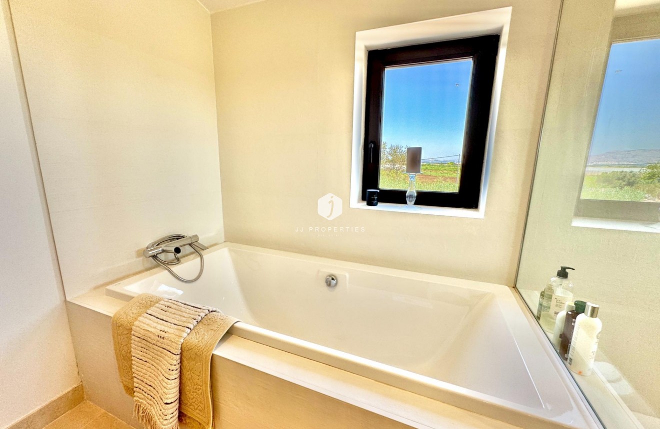 Resale - Villa -
Dolores - Comunidad Valenciana