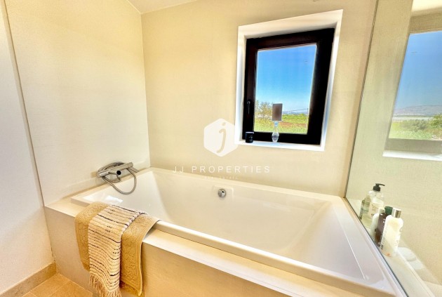 Resale - Villa -
Dolores - Comunidad Valenciana