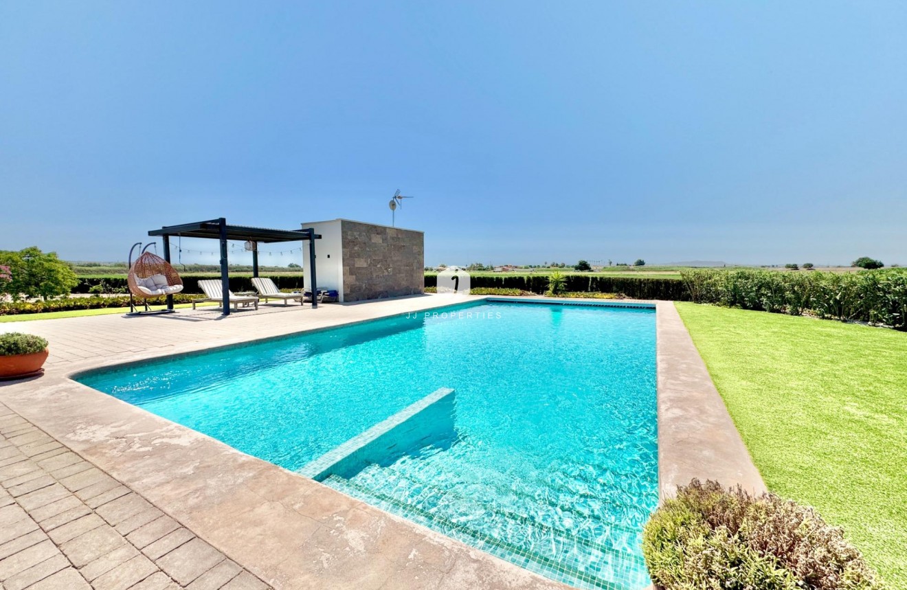 Resale - Villa -
Dolores - Comunidad Valenciana