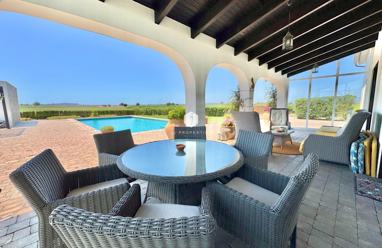 Resale - Villa -
Dolores - Comunidad Valenciana