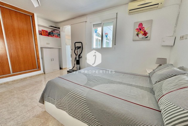 Resale - Villa -
Dolores - Comunidad Valenciana