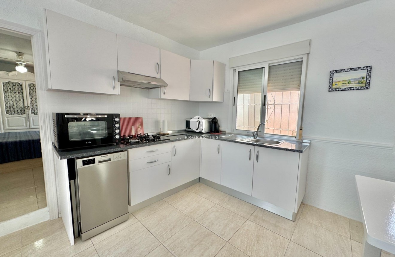 Resale - Villa -
Dolores - Comunidad Valenciana