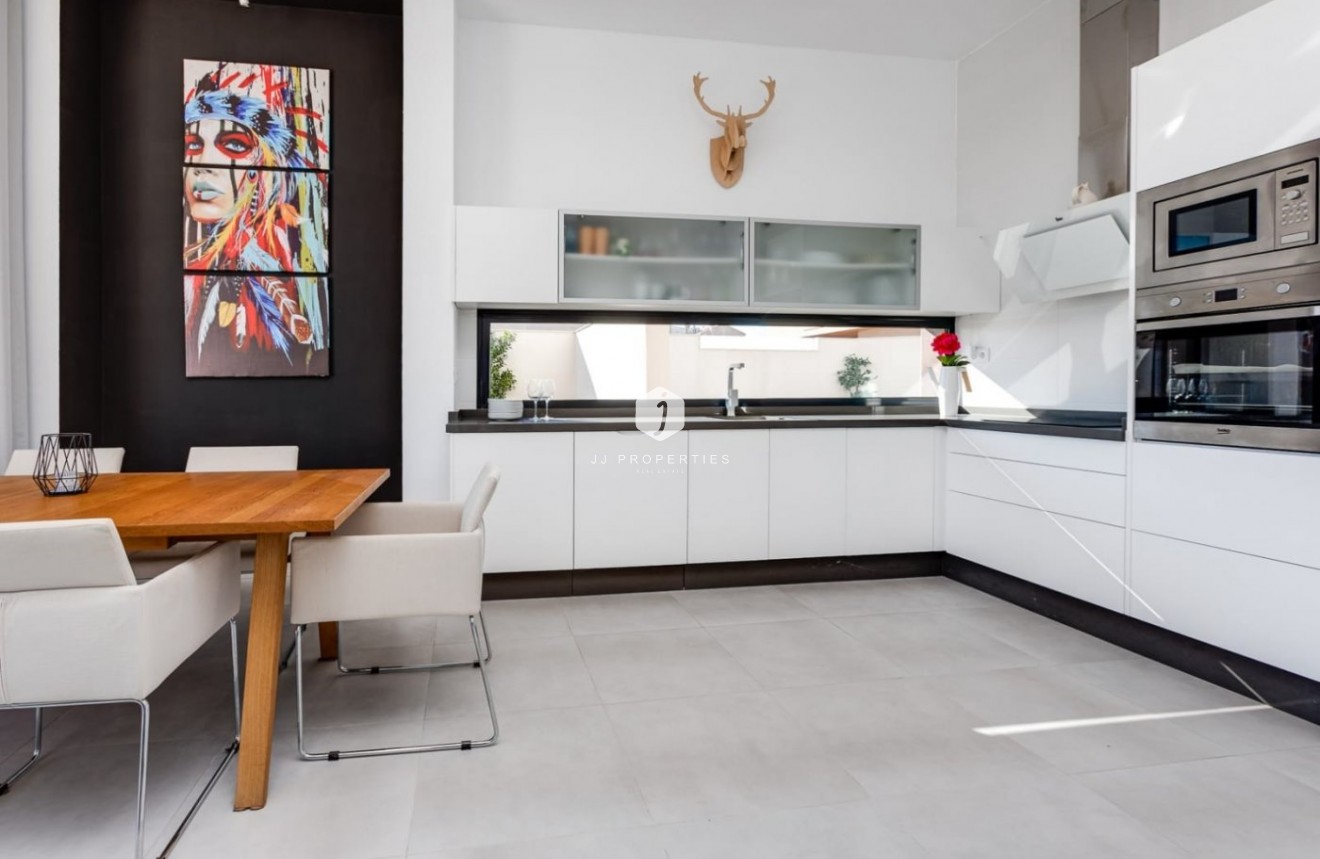 Nouvelle construction - Villa -
Pilar de la Horadada - pueblo