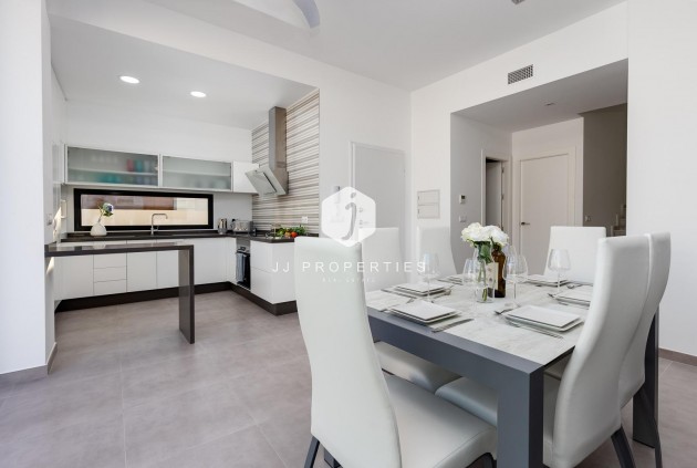 Obra nueva - Villa -
Pilar de la Horadada