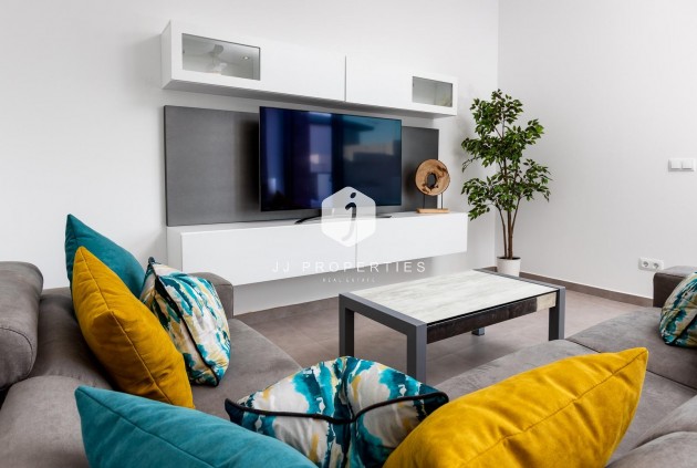 Obra nueva - Villa -
Pilar de la Horadada