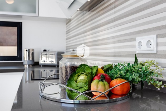 Obra nueva - Villa -
Pilar de la Horadada