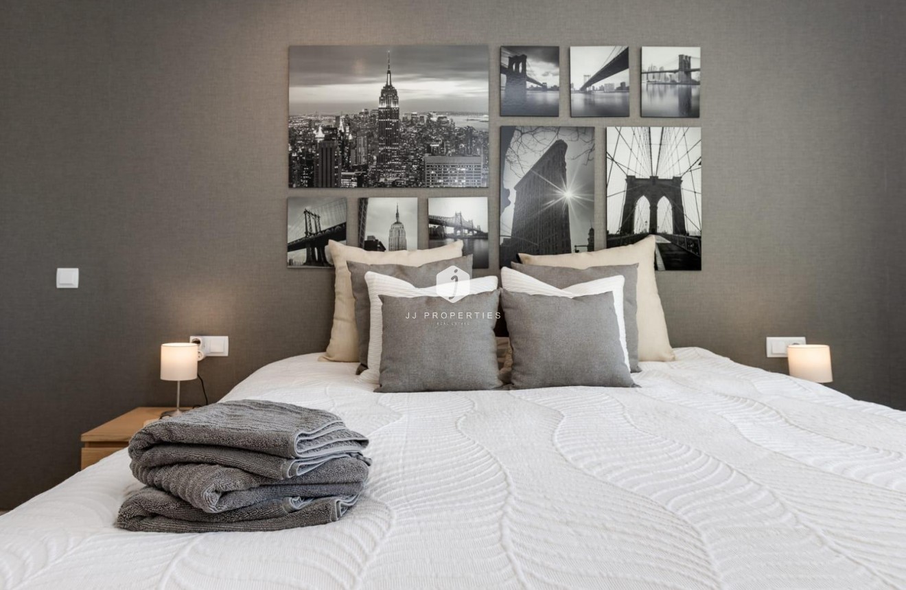 Obra nueva - Villa -
Pilar de la Horadada